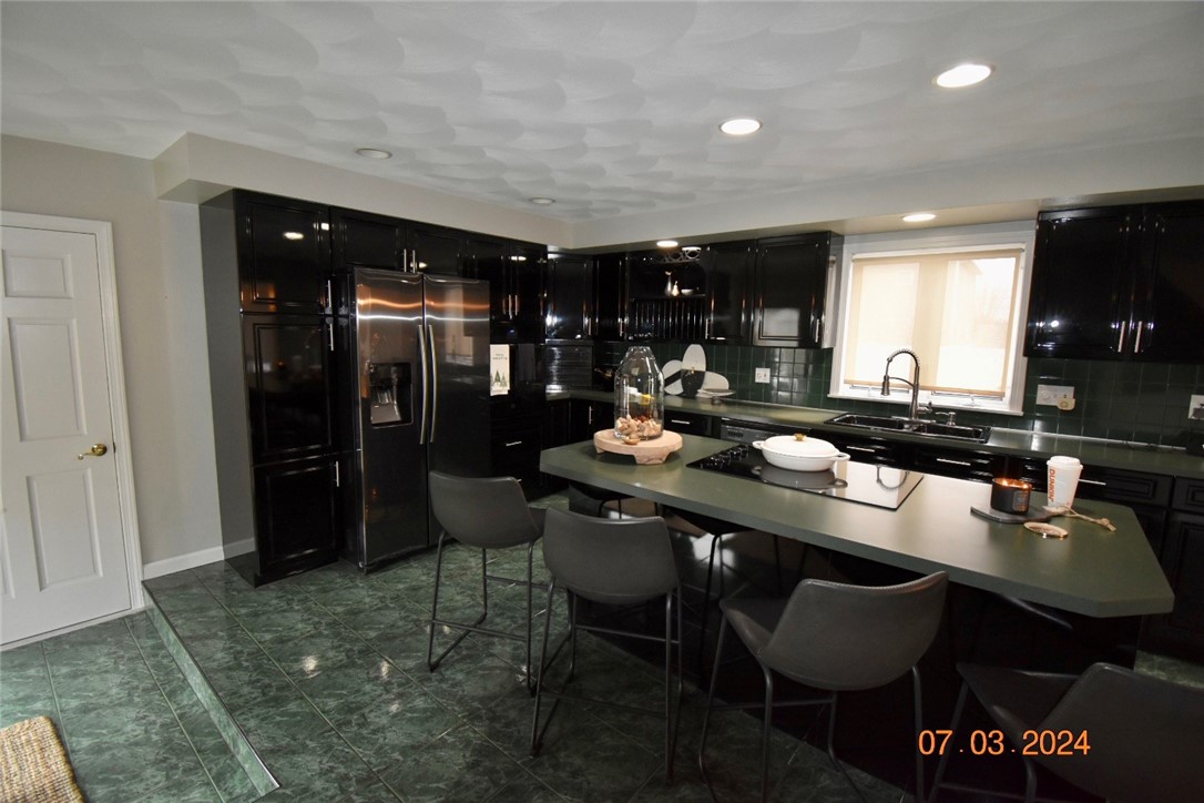 236 Vine Street Pawtucket, RI 02861 - Photo 7 of 32