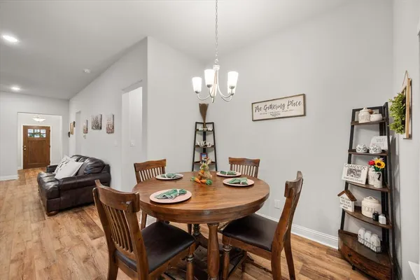 $325,000 | 103 Randal Row, Corsicana, TX 75110