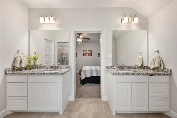 $325,000 | 103 Randal Row, Corsicana, TX 75110