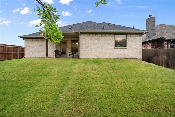 $325,000 | 103 Randal Row, Corsicana, TX 75110