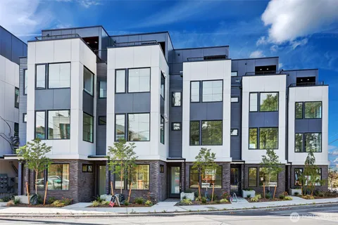 $989,900 | 1301 East 31st Avenue South, Seattle, WA 98144