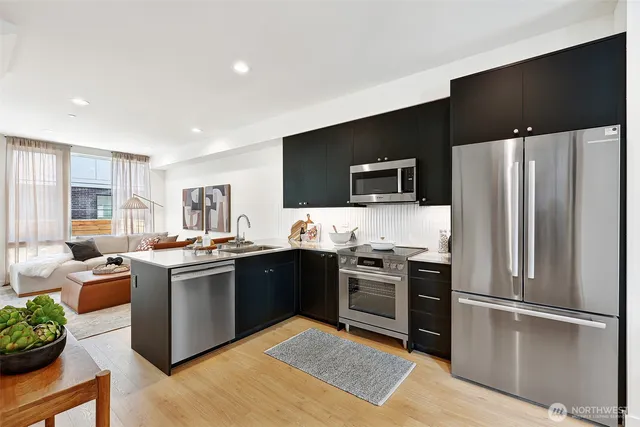 $989,900 | 1301 East 31st Avenue South, Seattle, WA 98144