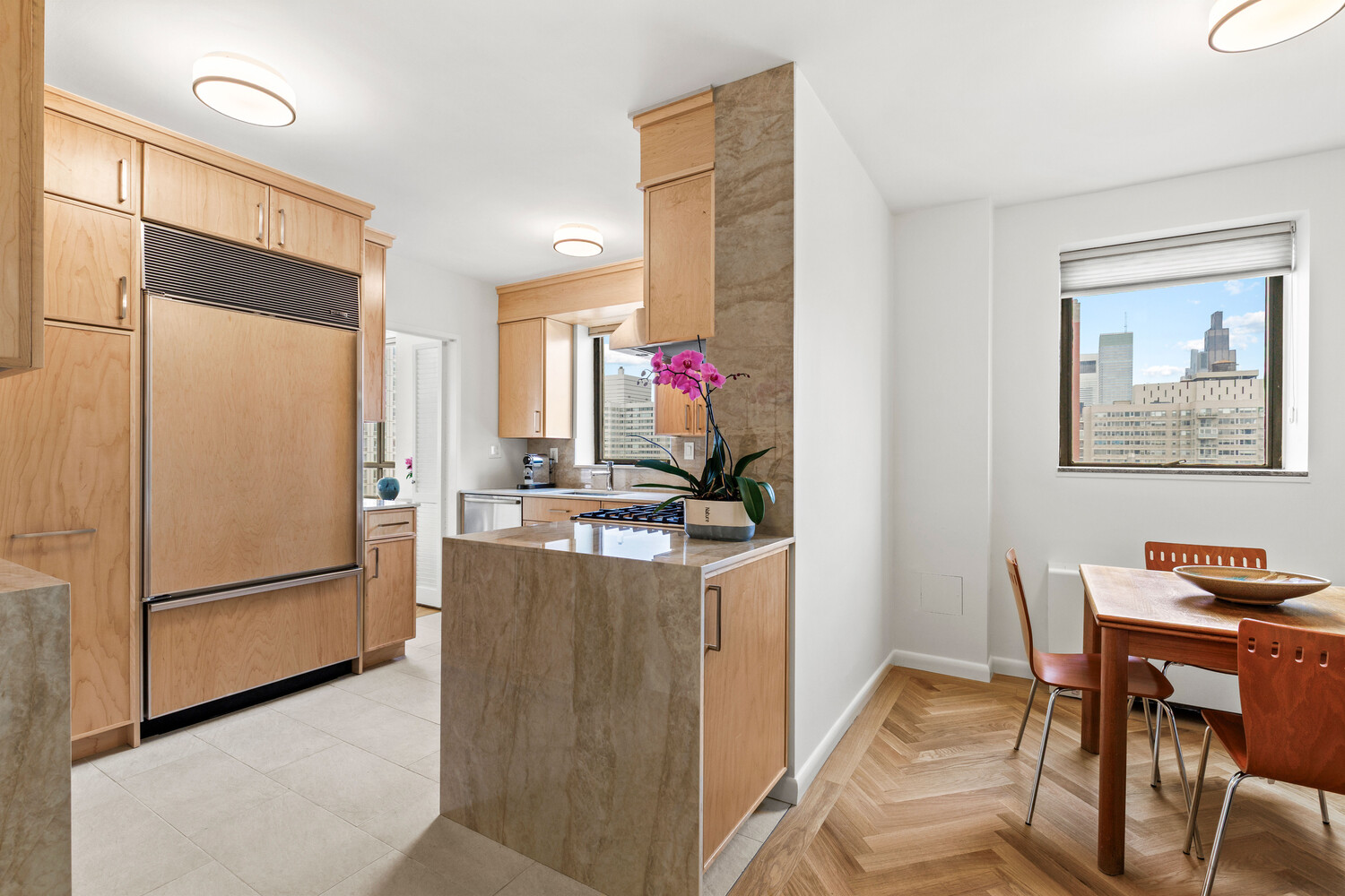 190 East 72nd Street, Unit 27D Manhattan, NY 10021 - Photo 10 of 13