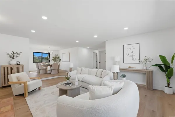 $1,200,000 | 358 Spanish Spur, Fallbrook, CA 92028