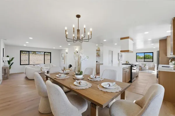 $1,200,000 | 358 Spanish Spur, Fallbrook, CA 92028