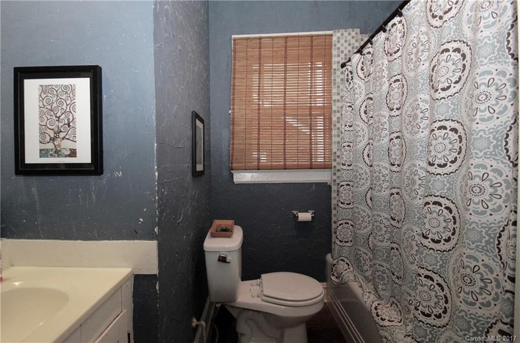 1805 Club Road Charlotte, NC 28205 - Photo 8 of 10 Gallery Image 8