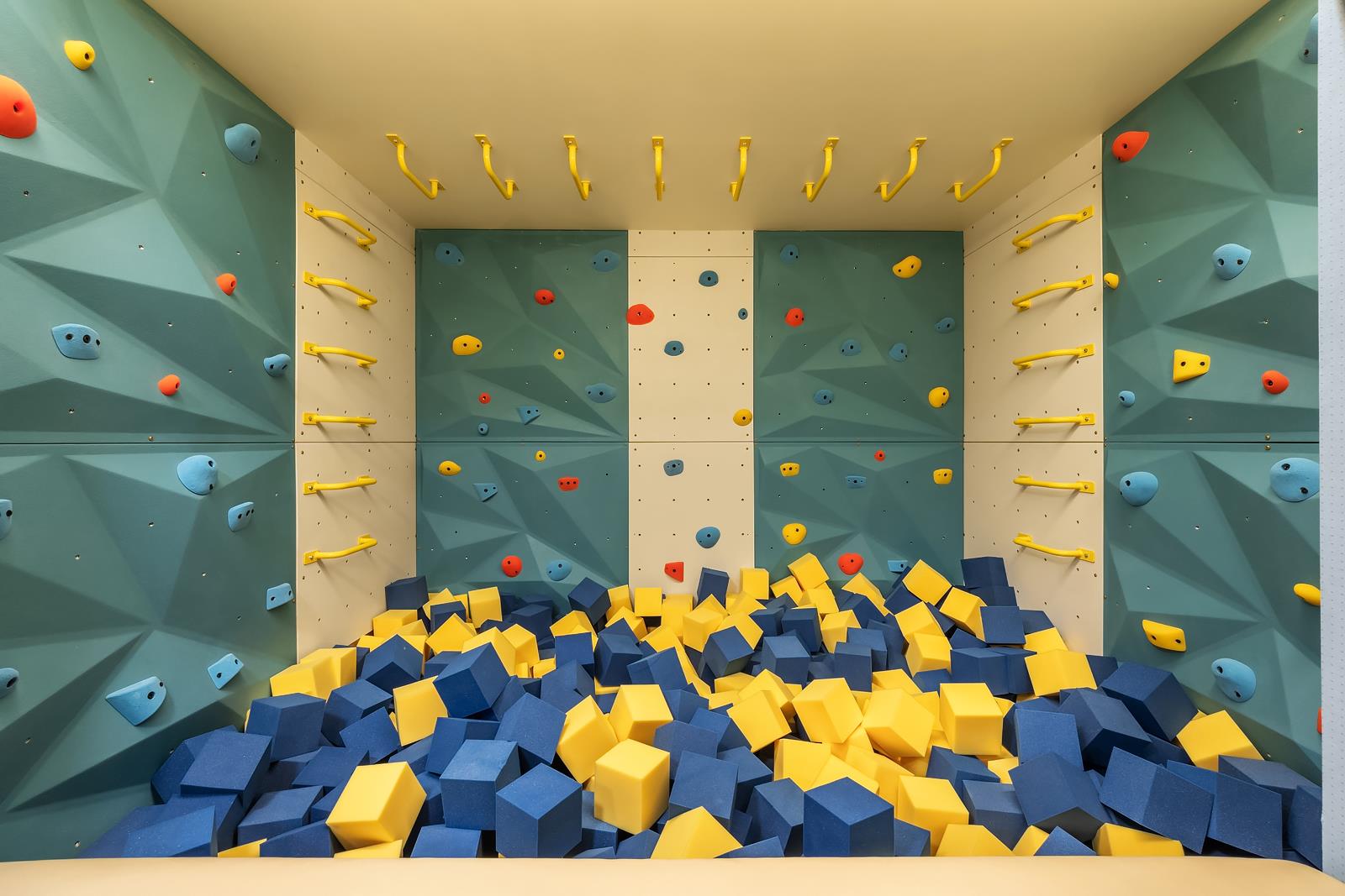 85 Worth Street, Unit 5 Manhattan, NY 10013 - Photo 17 of 20 a bathroom with a sink mirror and vanity