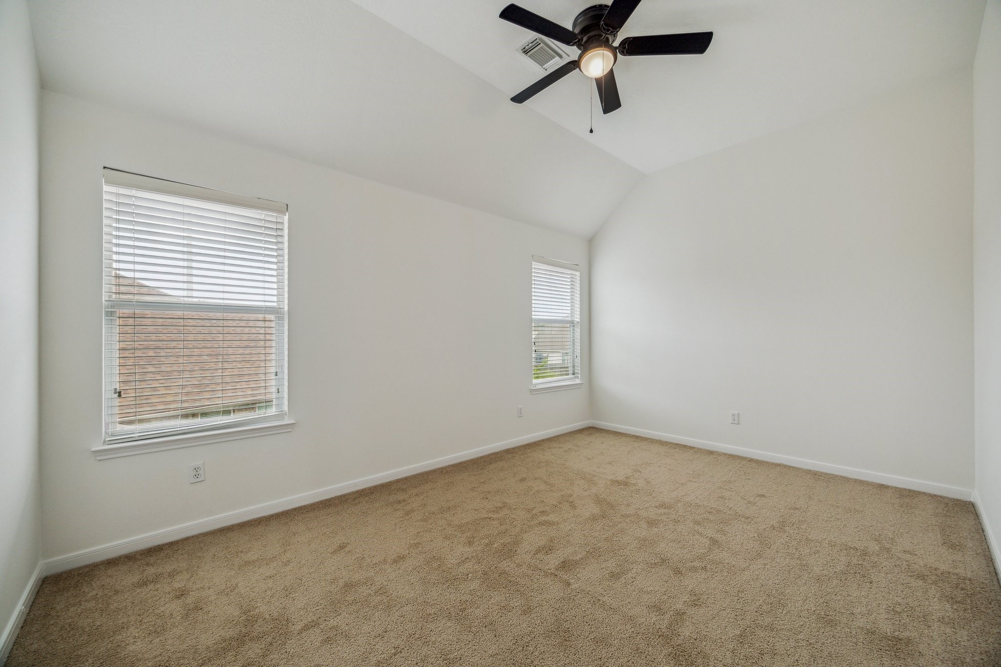 26402 Larkspur Ridge Drive Katy, TX 77494 - Photo 24 of 34 an empty room with a window