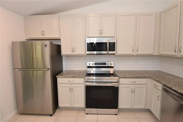 $2,000 | 121 Ullian Trail, Unit A, Palm Coast, FL 32164