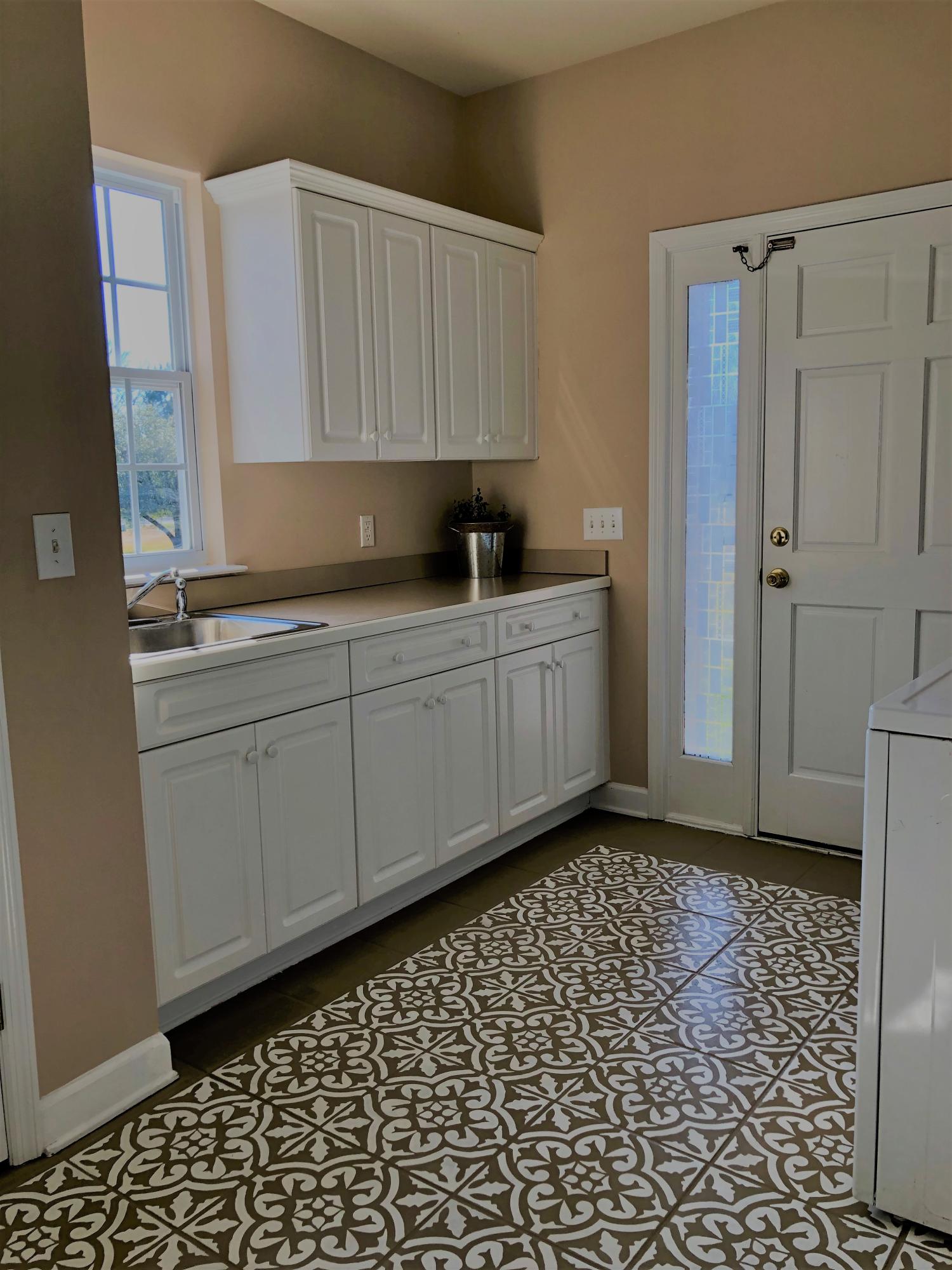 1084 Barnyard Road Bonneau, SC 29431 - Photo 27 of 37 IMG_3799