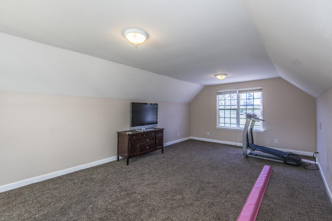 1084 Barnyard Road Bonneau, SC 29431 - Photo 10 of 37 14