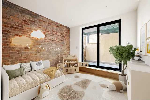 $4,600,000 | 98 Conselyea Street | Williamsburg