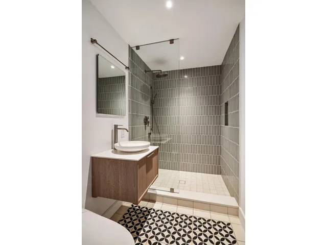 $4,750,000 | 98 Conselyea Street | Williamsburg