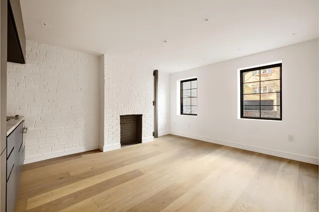 $4,600,000 | 98 Conselyea Street | Williamsburg