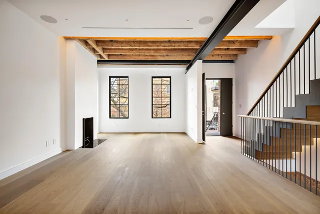 $4,750,000 | 98 Conselyea Street | Williamsburg