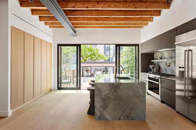 $4,600,000 | 98 Conselyea Street | Williamsburg