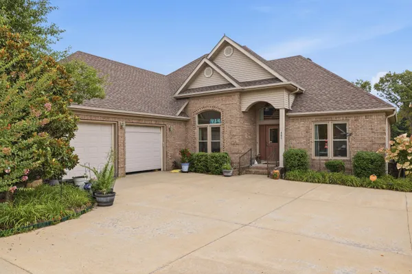 $389,900 | 486 Washington Drive, Almo, KY 42020