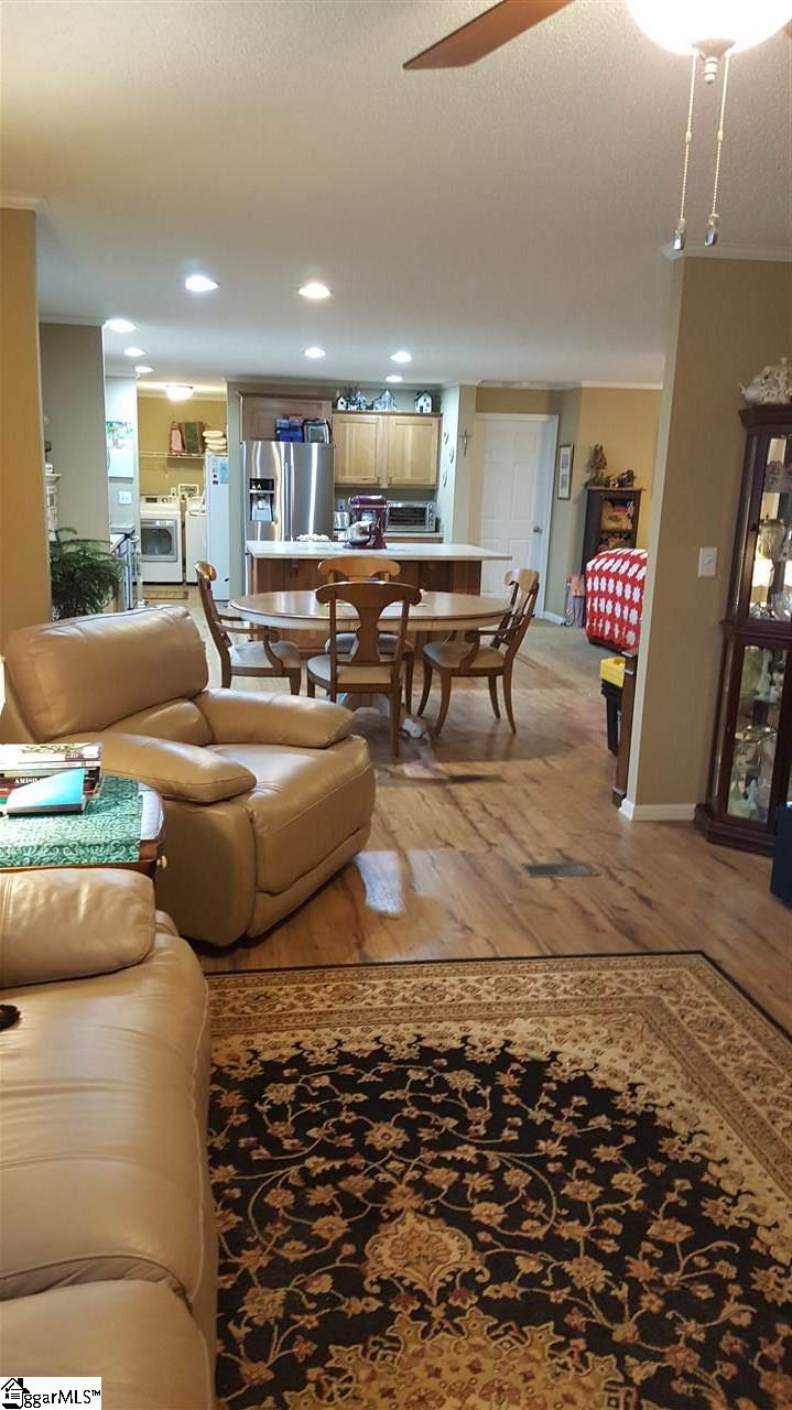 259 Fort Shoals Road Woodruff, SC 29388 - Photo 3 of 23