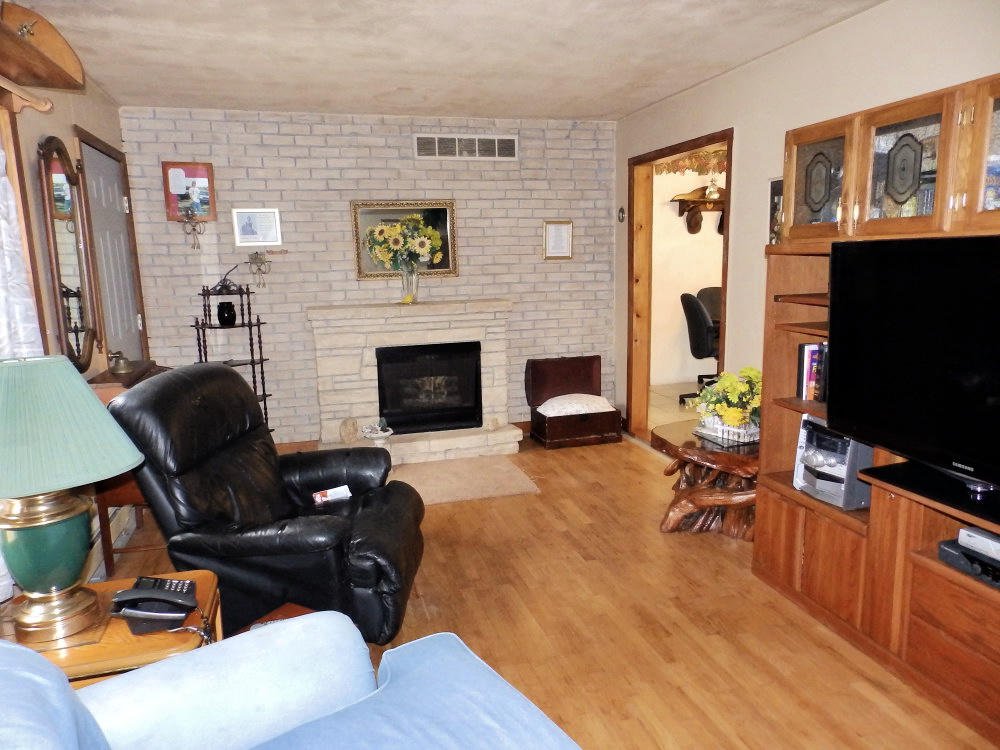 368 Thumm Road Gaylord, MI 49735 - Photo 2 of 23 Gallery Image 2