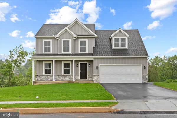 $445,900 | 10 Stream Drive, Carlisle, PA 17013