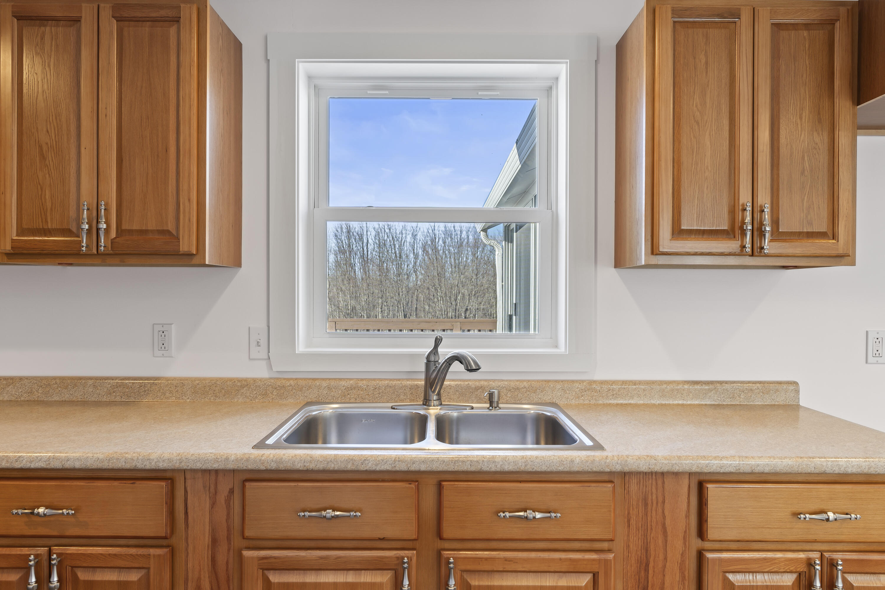 643 Middle Road Sabattus, ME 04280 - Photo 27 of 55 643 Middle Road_125
