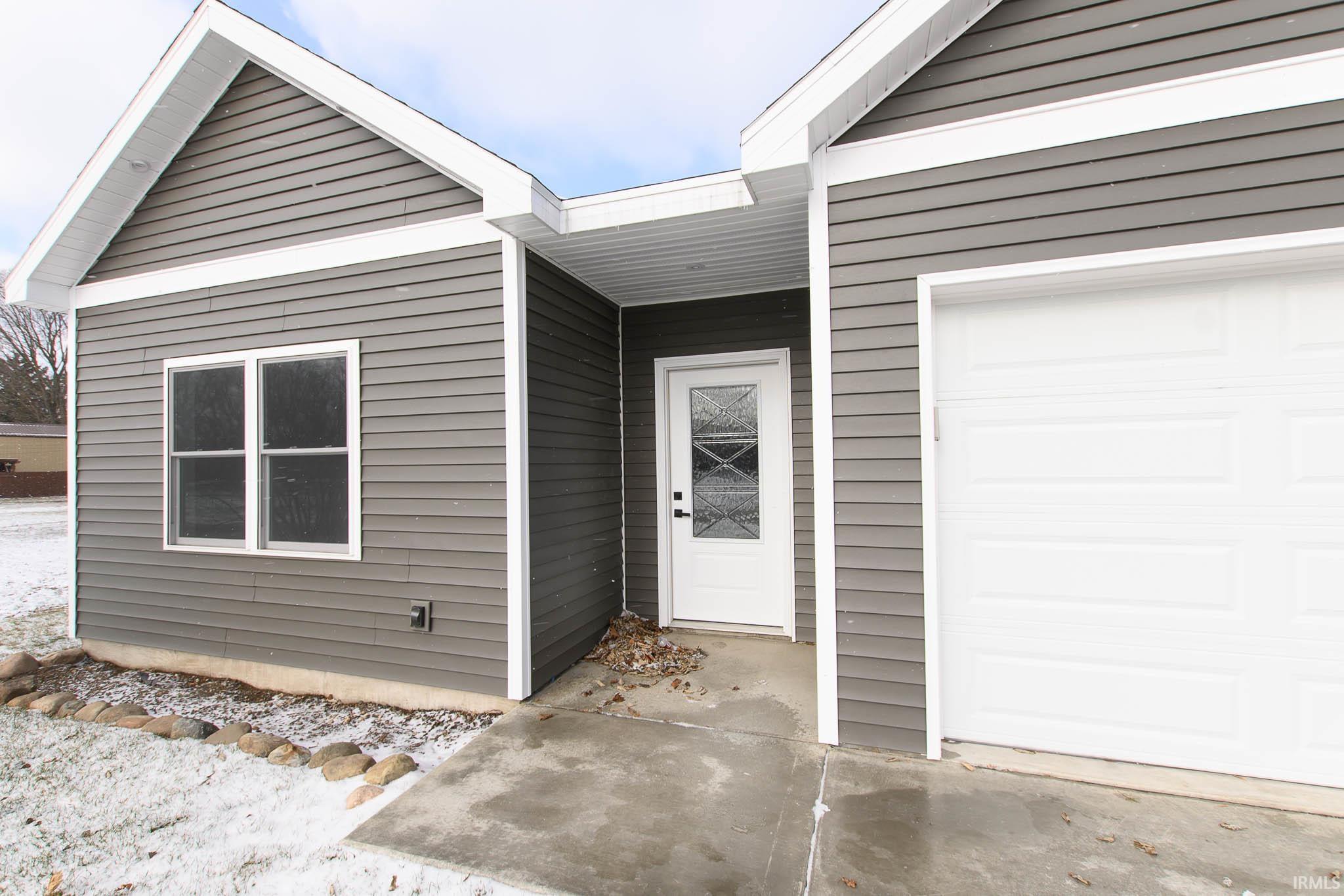 302 West Canal Street Peru, IN 46970 - Photo 2 of 35