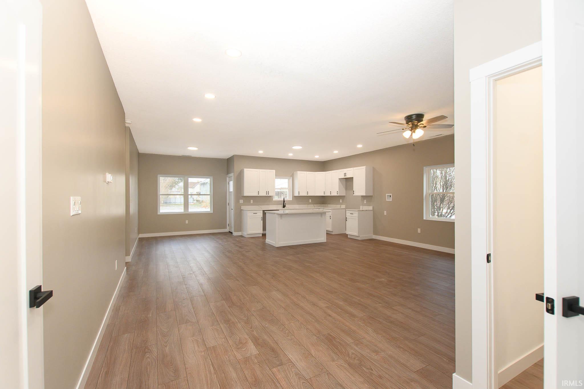 302 West Canal Street Peru, IN 46970 - Photo 3 of 35