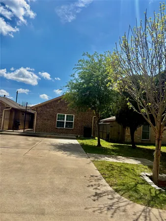 $1,500 | 8230 Constellation Lane, Unit B, Houston, TX 77075