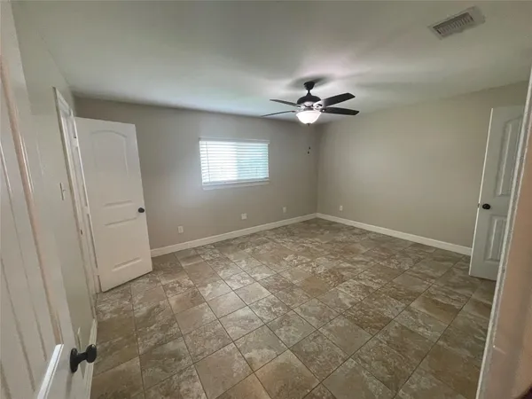 $1,500 | 8230 Constellation Lane, Unit B, Houston, TX 77075