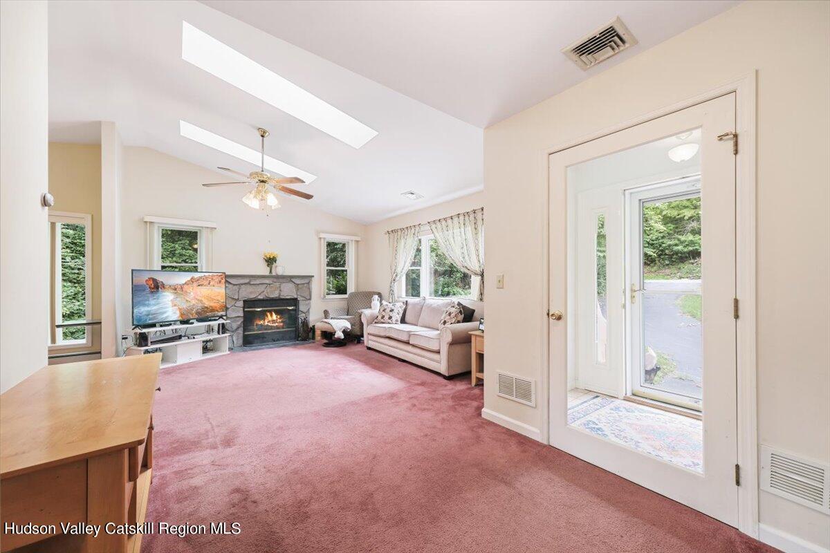 114 Hurley Road Salt Point, NY 12578 - Photo 2 of 23 02-HTV4002