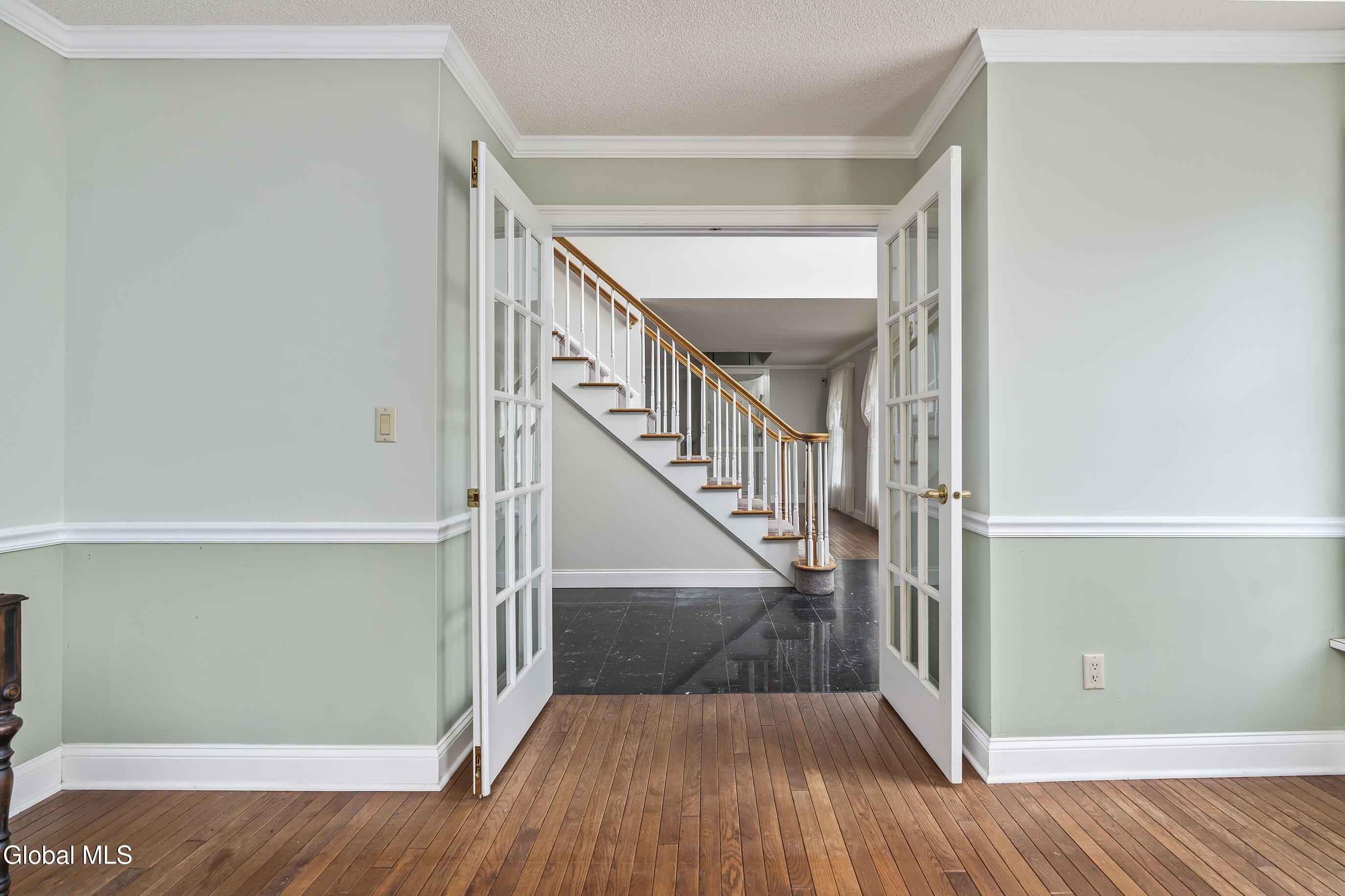 987-983 Grooms Road Rexford, NY 12148 - Photo 14 of 85 016-987-Grooms-Road