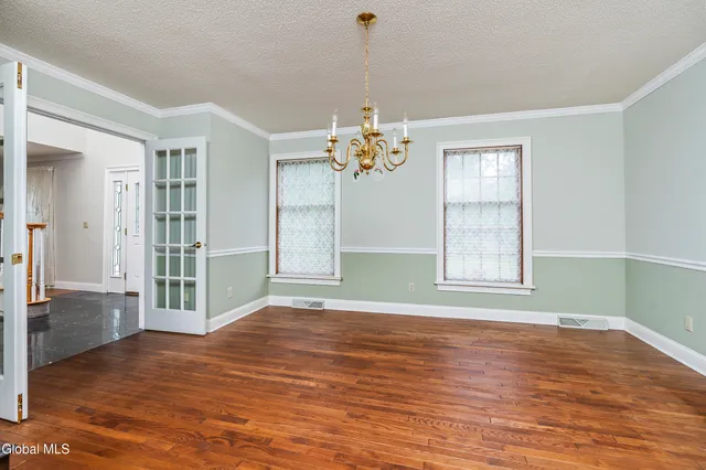 $729,000 | 987-983 Grooms Road, Rexford, NY 12148