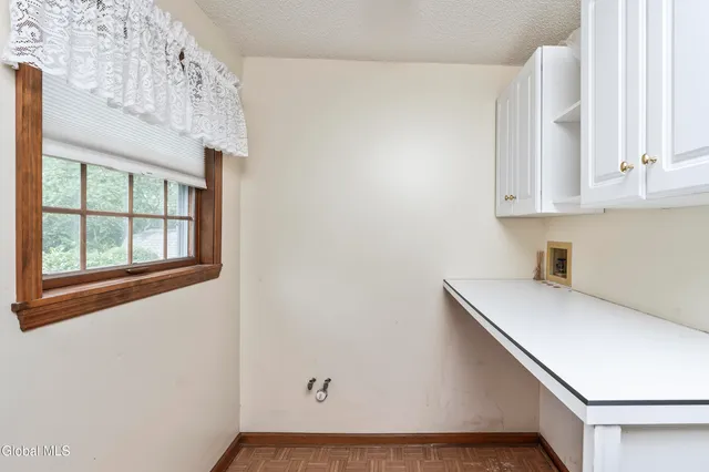 $729,000 | 987-983 Grooms Road, Rexford, NY 12148