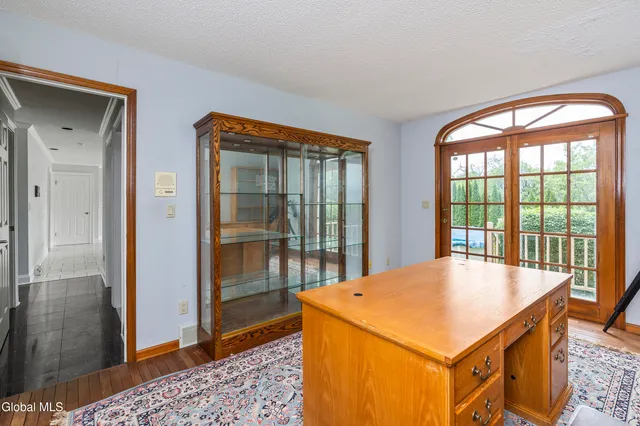 $729,000 | 987-983 Grooms Road, Rexford, NY 12148