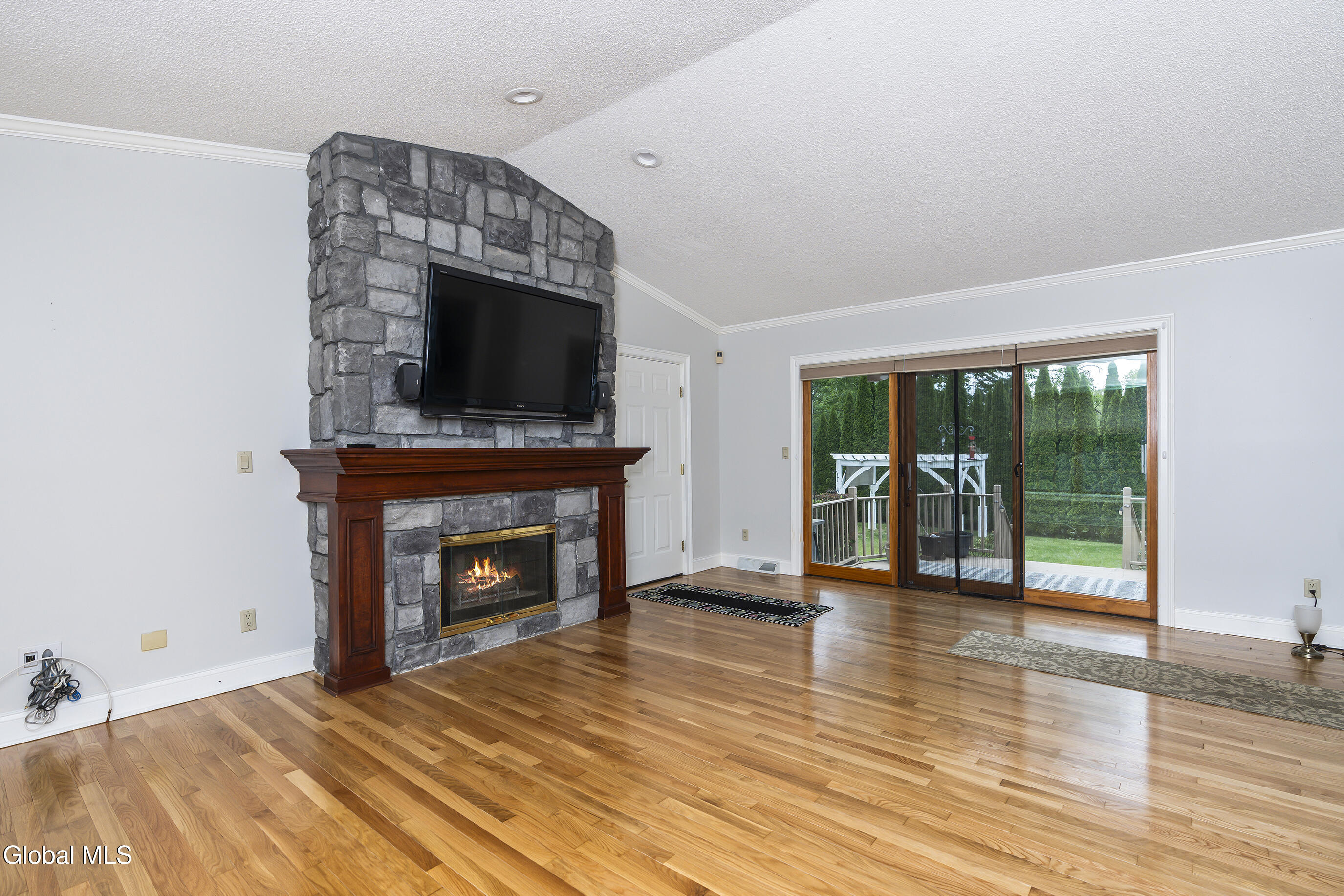 987-983 Grooms Road Rexford, NY 12148 - Photo 31 of 85 033-987-Grooms-Road