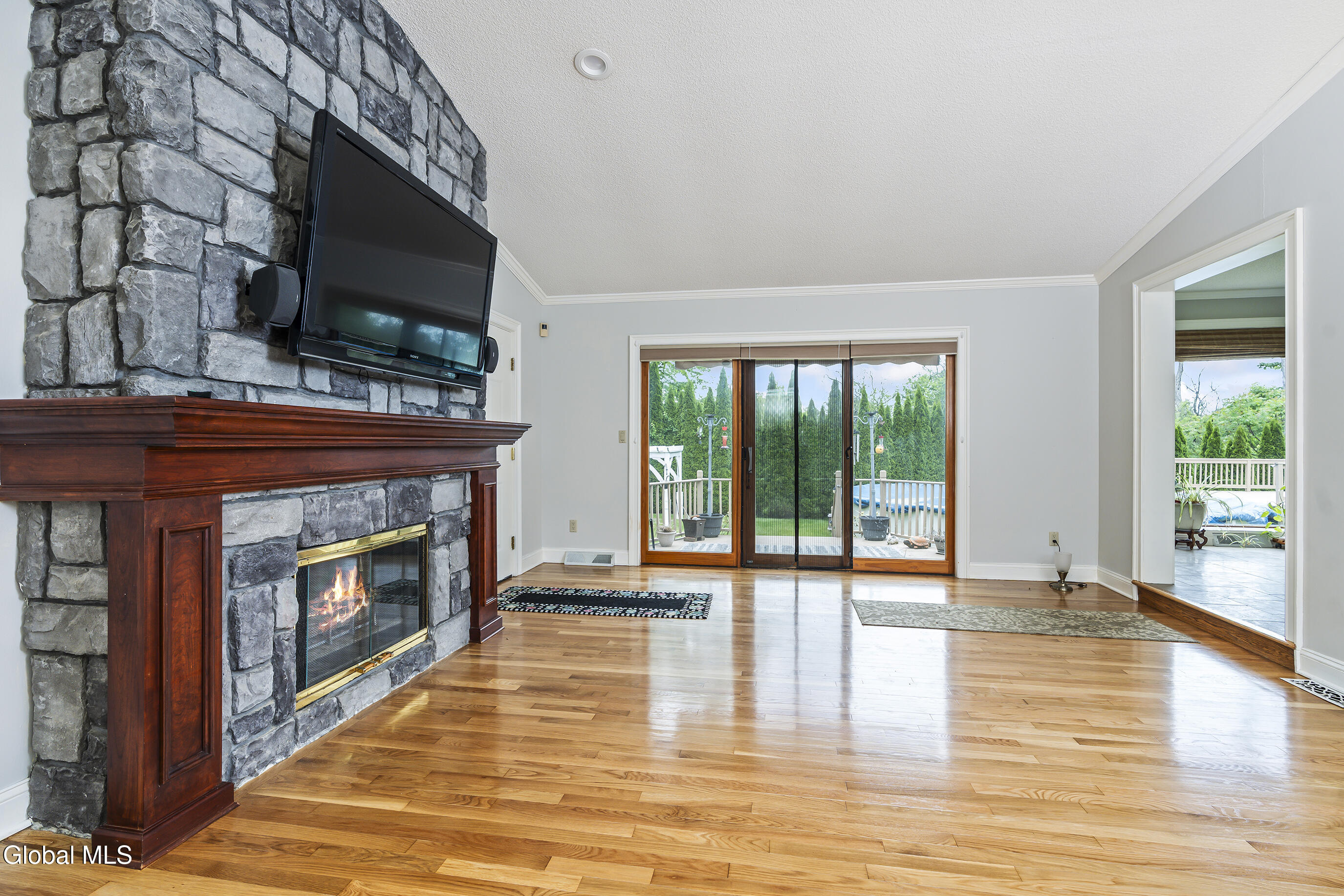 987-983 Grooms Road Rexford, NY 12148 - Photo 32 of 85 034-987-Grooms-Road