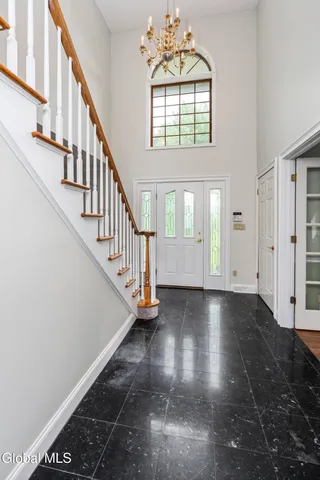 $729,000 | 987-983 Grooms Road, Rexford, NY 12148