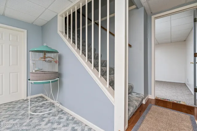 $729,000 | 987-983 Grooms Road, Rexford, NY 12148