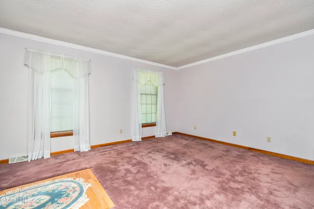 $729,000 | 987-983 Grooms Road, Rexford, NY 12148