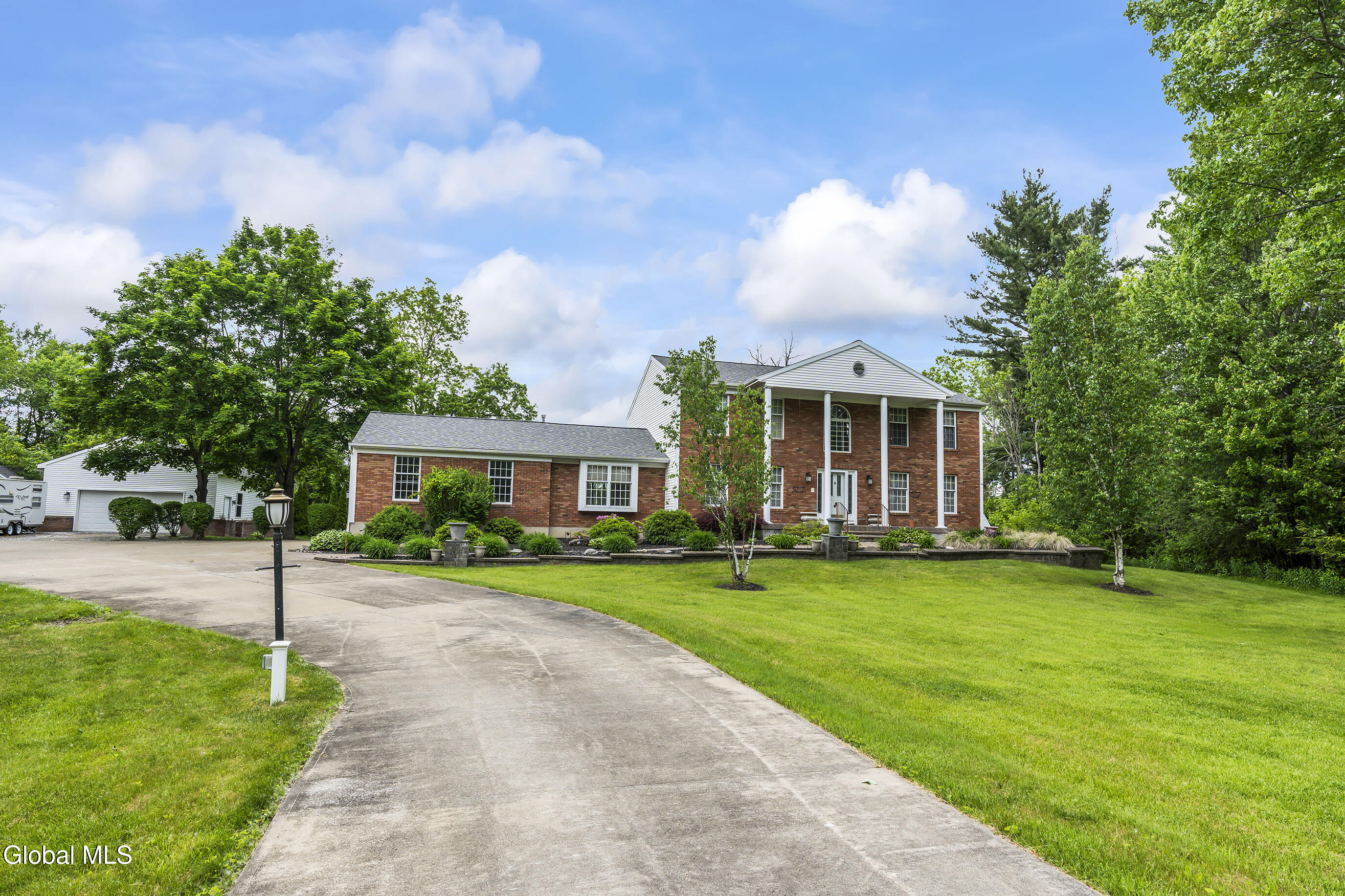 987-983 Grooms Road Rexford, NY 12148 - Photo 7 of 85 009-987-Grooms-Road