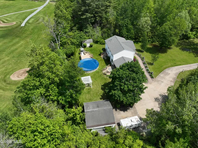 $729,000 | 987-983 Grooms Road, Rexford, NY 12148