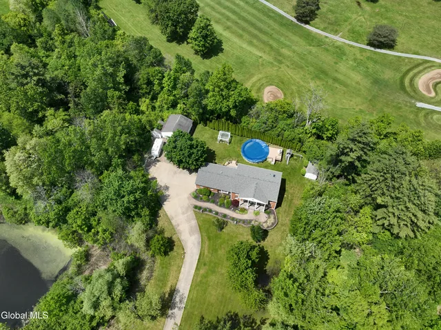 $729,000 | 987-983 Grooms Road, Rexford, NY 12148