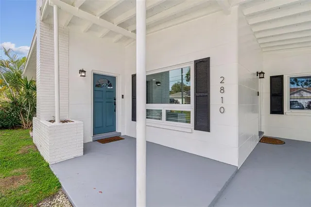 a house view with a outdoor space