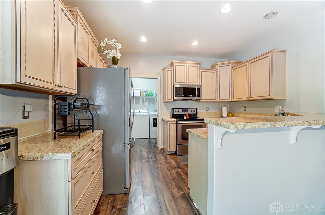 400 Englewood Road Springfield, OH 45503 - Photo 12 of 46 Gallery Image 12