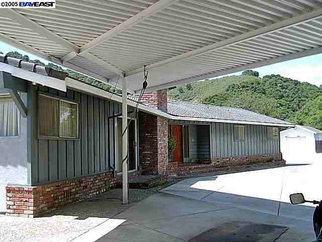 29720 Palomares Road Castro Valley, CA 94552 - Photo 1 of 1 Gallery Image 1