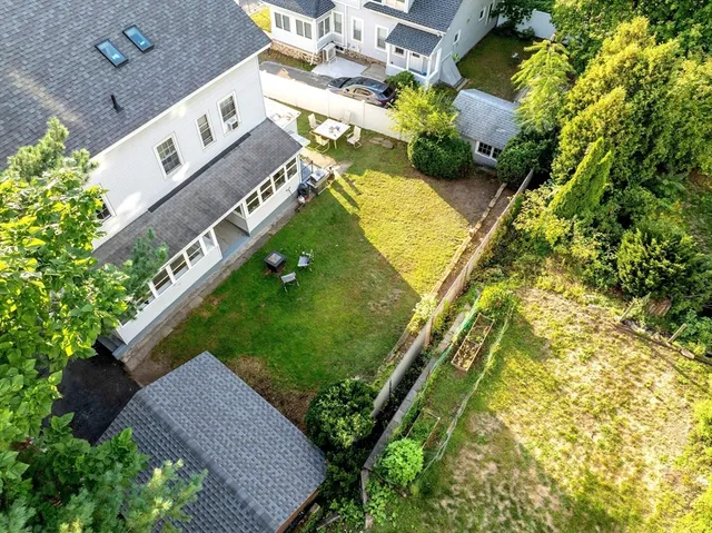 $1,099,000 | 7-9 Buxton Court, Andover, MA 01810