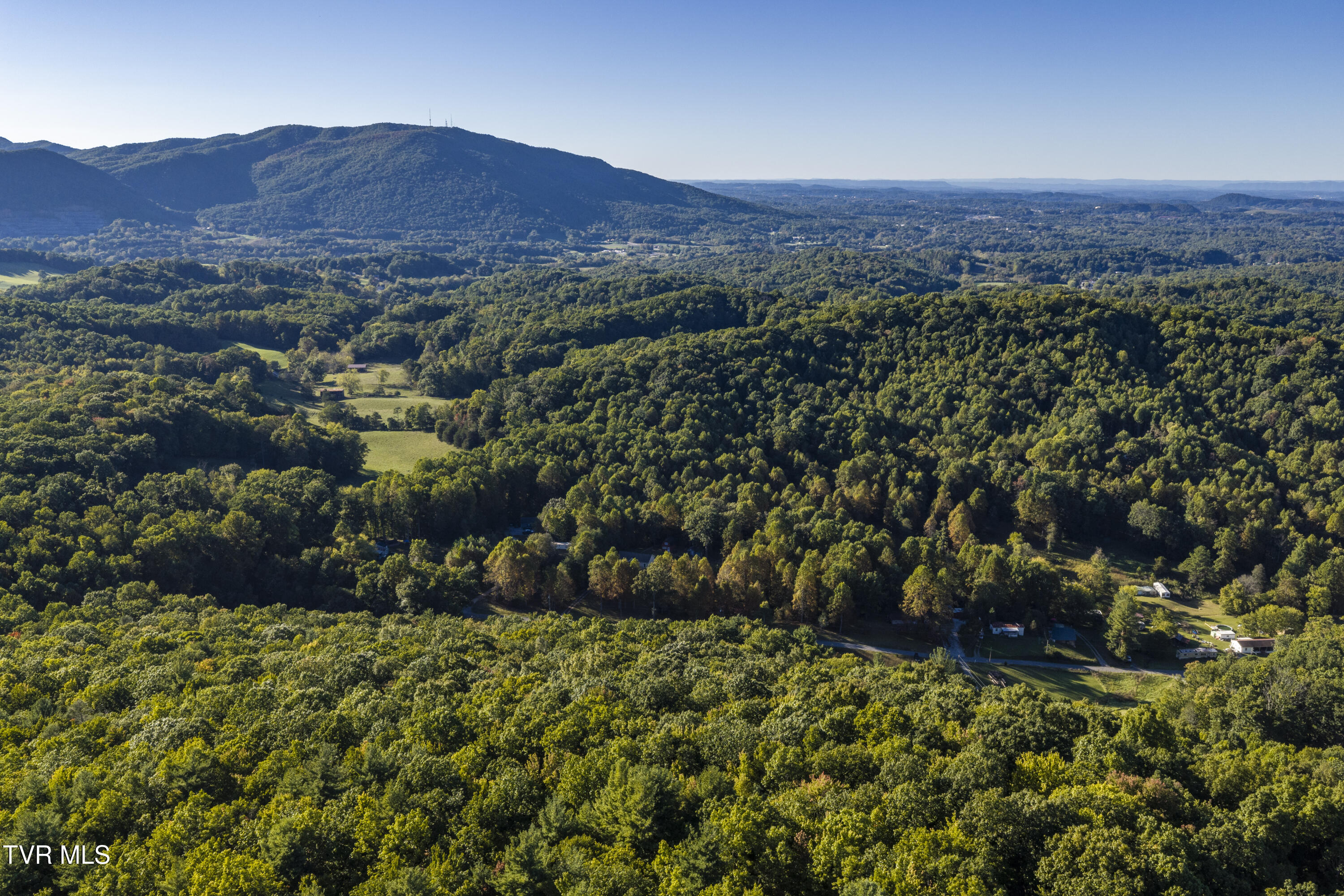 1544 Whispering Pines Road, Unit 22 Johnson City, TN 37601 - Photo 6 of 26 whispering-aerials-6