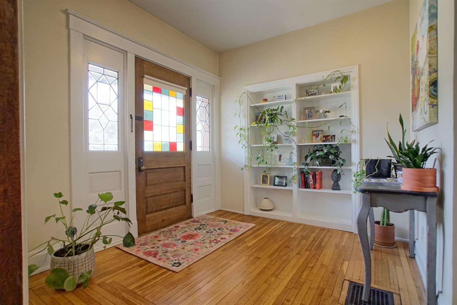 3544 Edwards Road Cincinnati, OH 45208 - Photo 8 of 50 Gallery Image 8