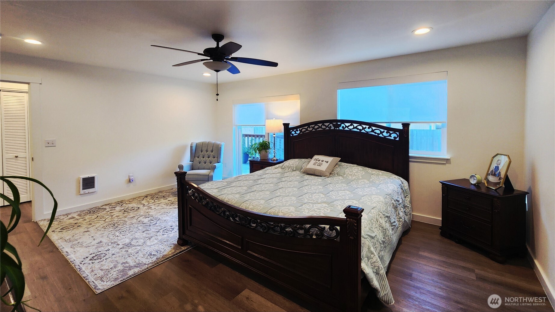 371 Centaurus Avenue Southwest Ocean Shores, WA 98569 - Photo 18 of 40 a bed sitting in a bedroom next to a window