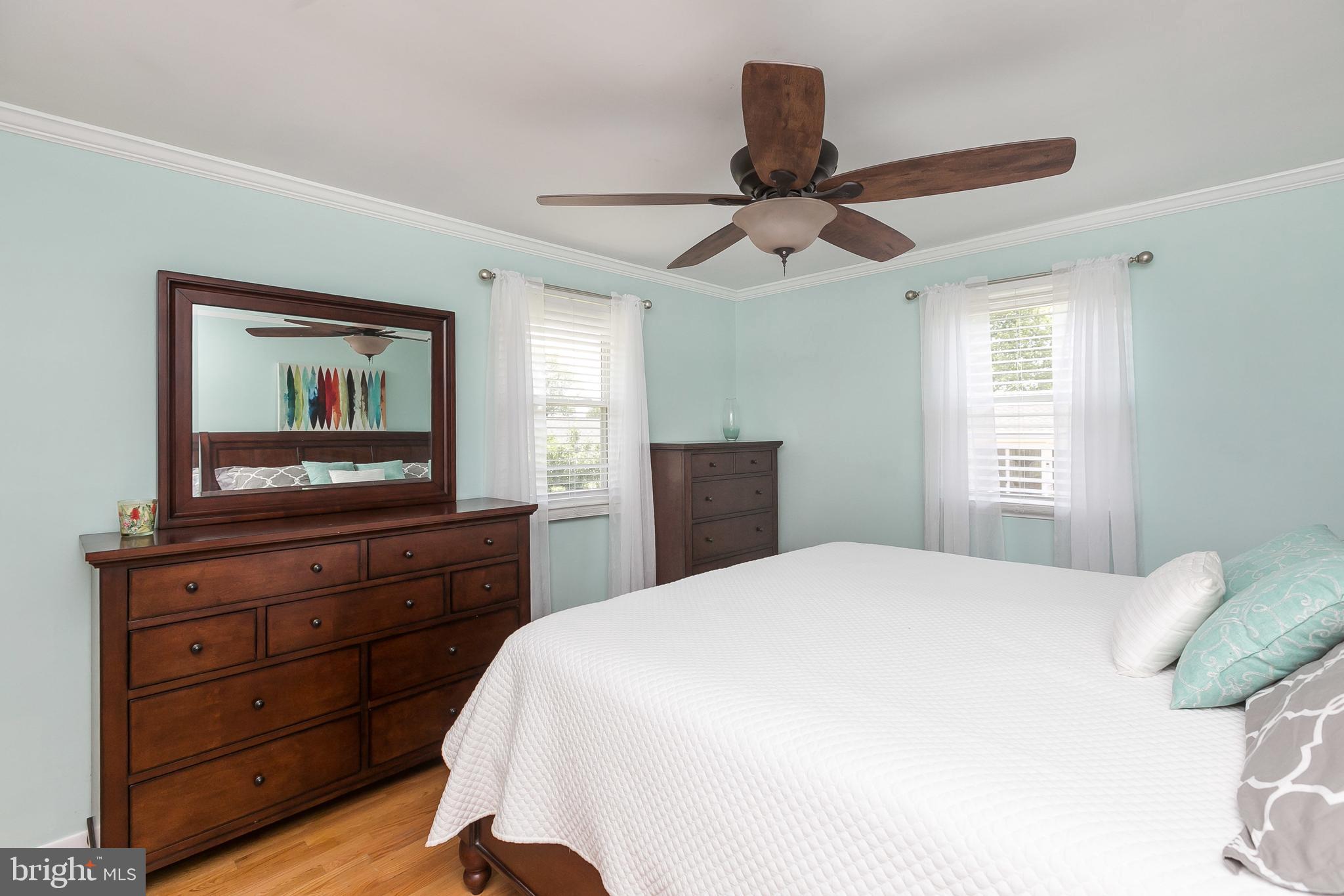 3511 Fondulac Road Nottingham, MD 21236 - Photo 16 of 40 Master bedroom w/ king sized bed